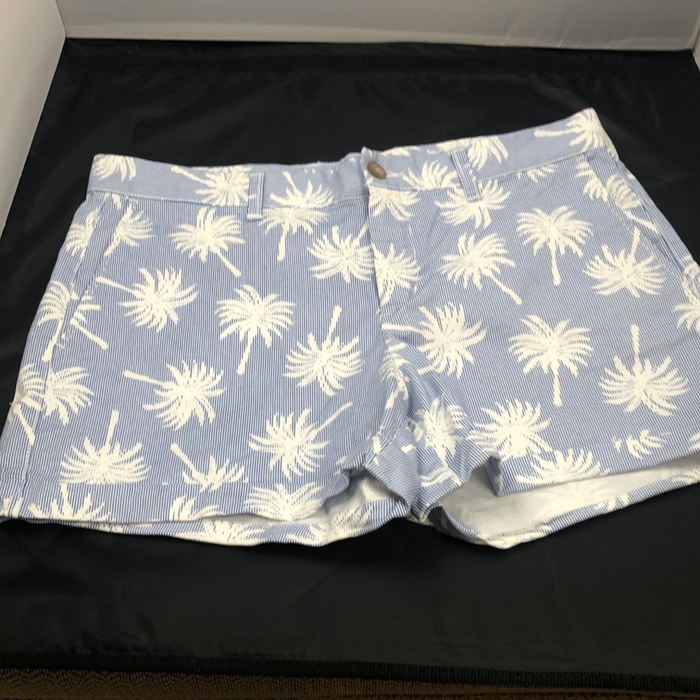 Gap palm Tree shorts